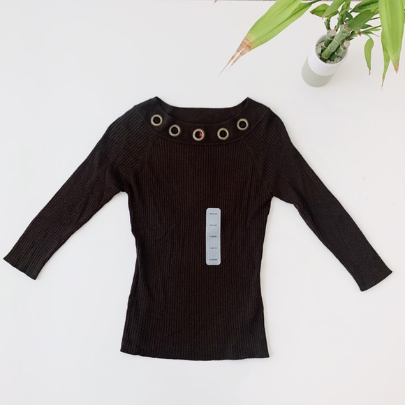 Debbie Morgan Tops - NWT Debbie Morgan Brown Ribbed Top - M